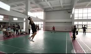 罗马诺：皇马对尼科-帕斯有三项回购条款，未来三个夏窗有效